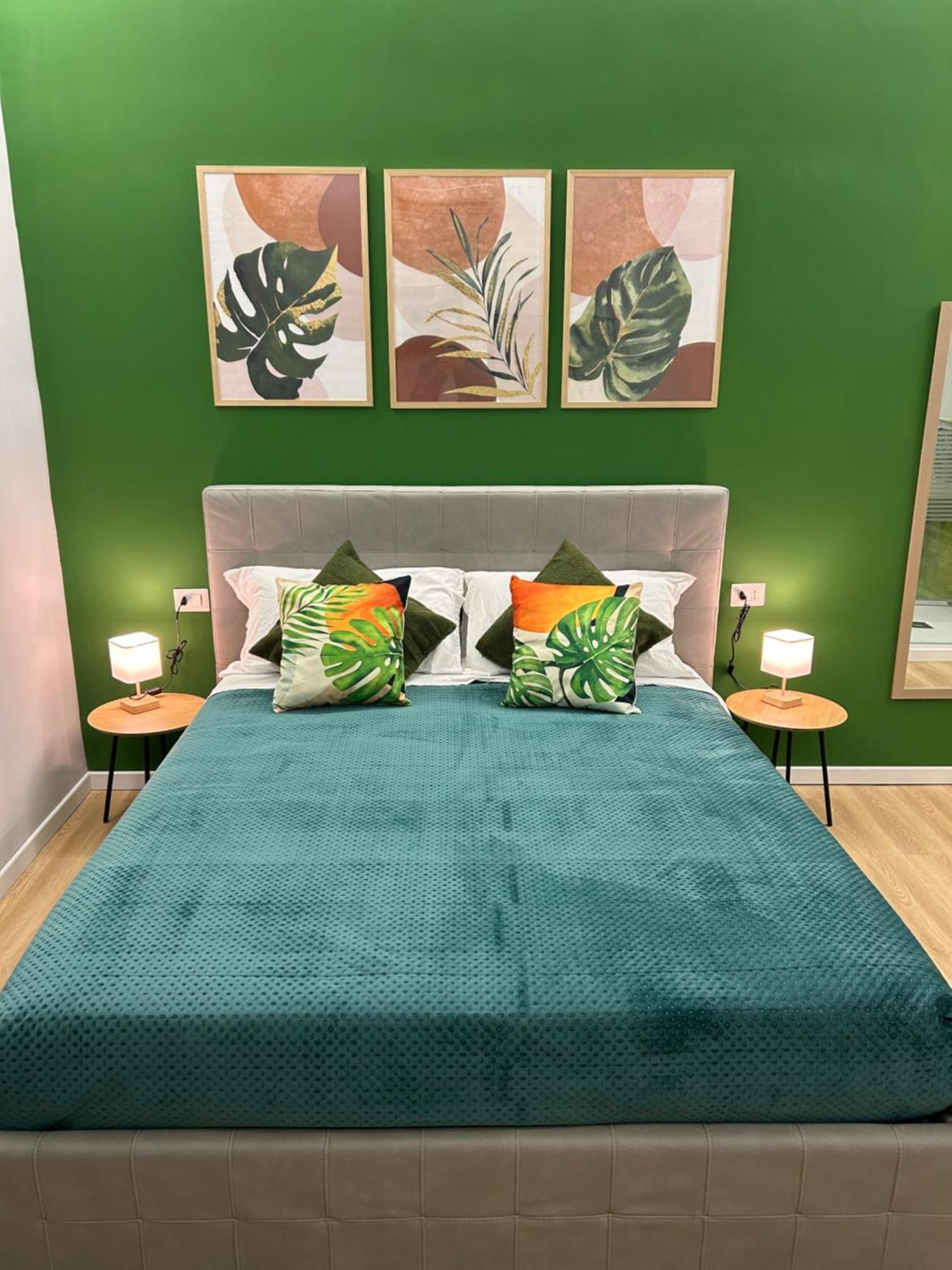 Vomero And Deluxe Bed & Breakfast Napoli